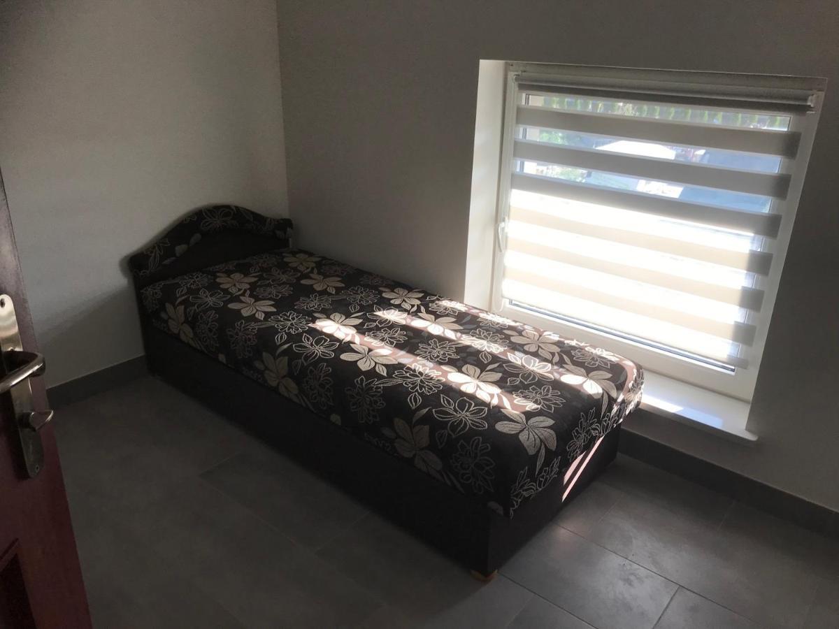Kris Apartment